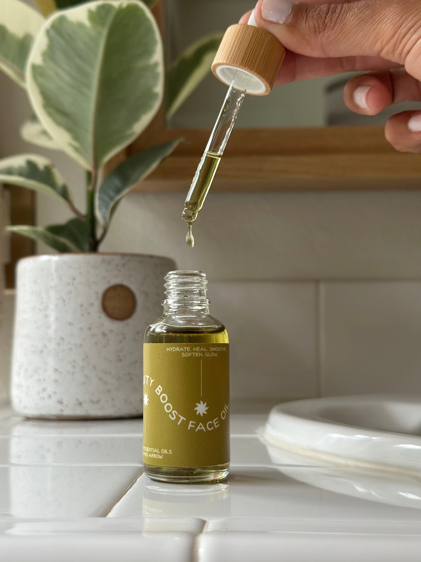 BEAUTY BOOST // everyday glow face oil